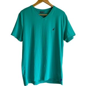 🌹2 for $20🌹 Nautica Men’s Short Sleeve V-Neck T-Shirt. Mint Spring. Size L